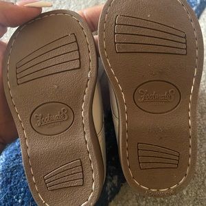 Baby hard bottoms